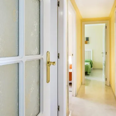 Apartamento A Pie De Playa Con Wifi アパート