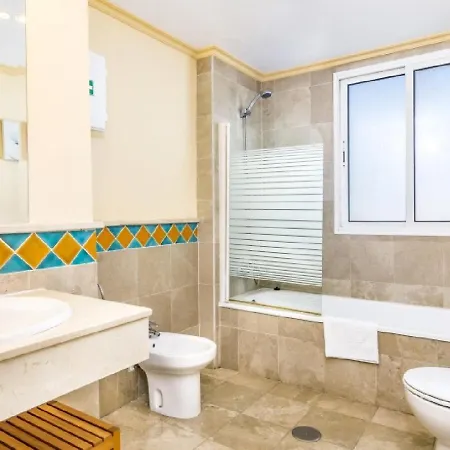 Apartamento A Pie De Playa Con Wifi *