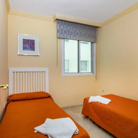 Apartamento A Pie De Playa Con Wifi * マルベーリャ